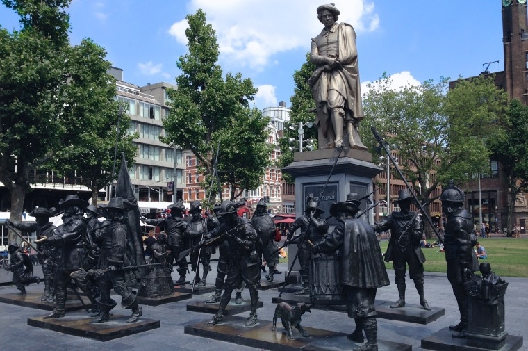 rembrandtplein nachtwacht amsterdam